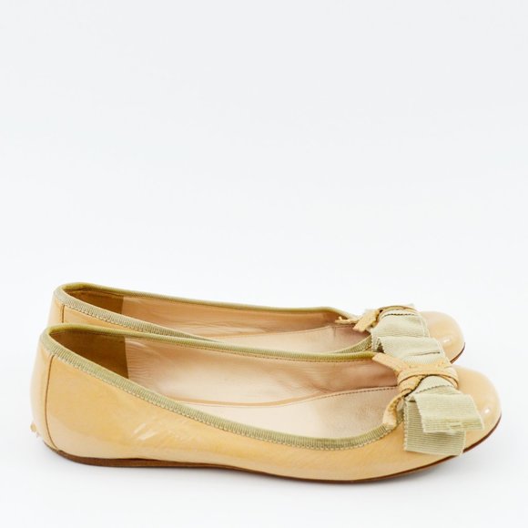 Prada Patent Leather Bow Flats #138-96 - Picture 3 of 5